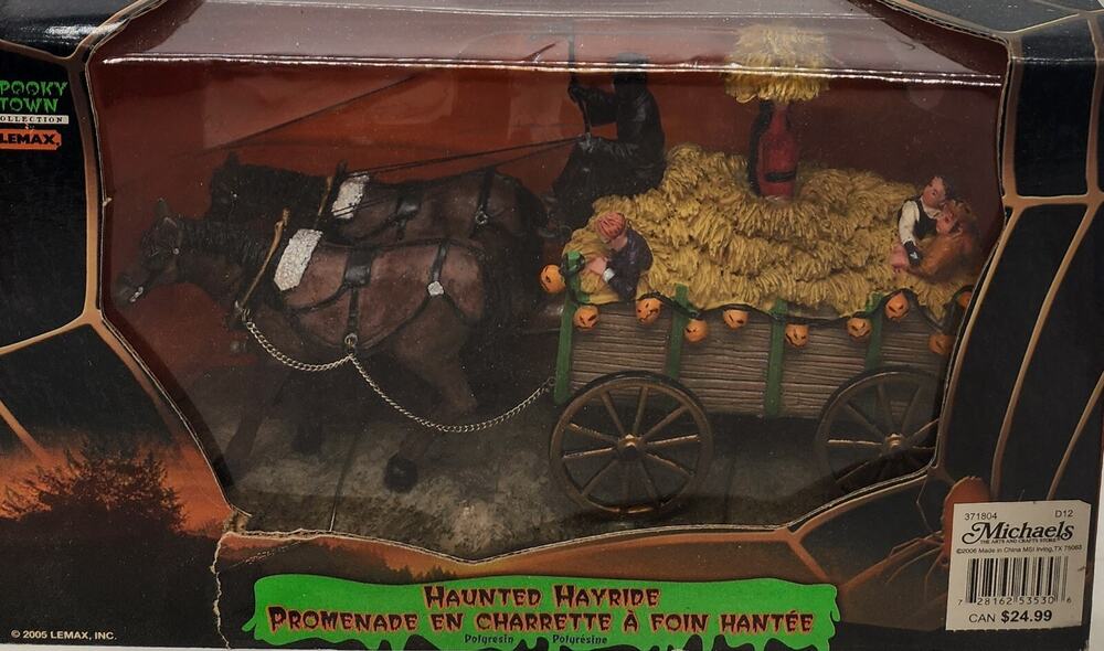 New 2005 Lemax Spooky Town Haunted Hayride Halloween Village 53530